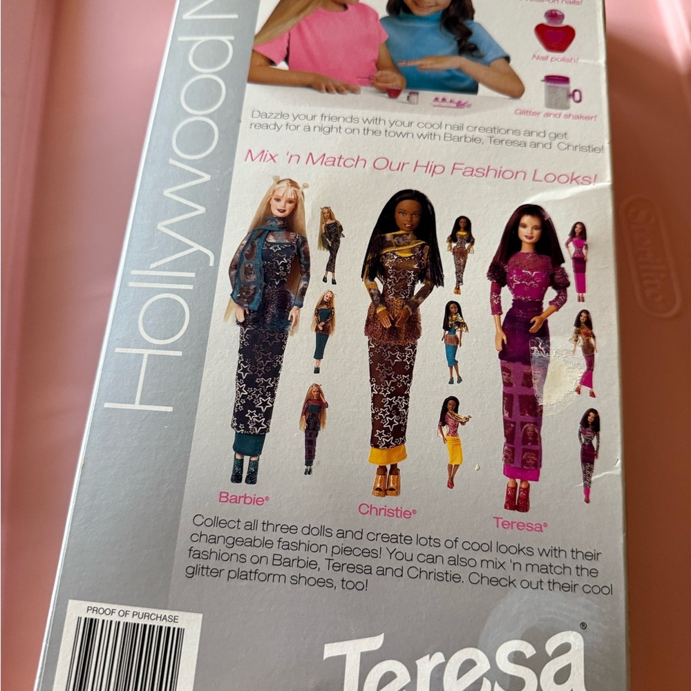 Barbie Hollywood Nails Teresa Doll in Pink and Purple - Picture 3 of 3
